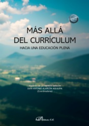Más allá del currículum: hacia una educación plena